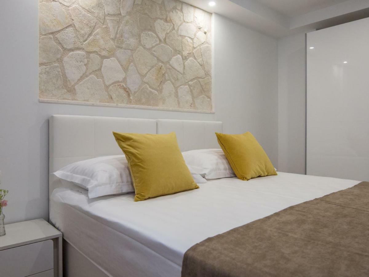 Apartment Villa Franko Maris Podstrana Buitenkant foto