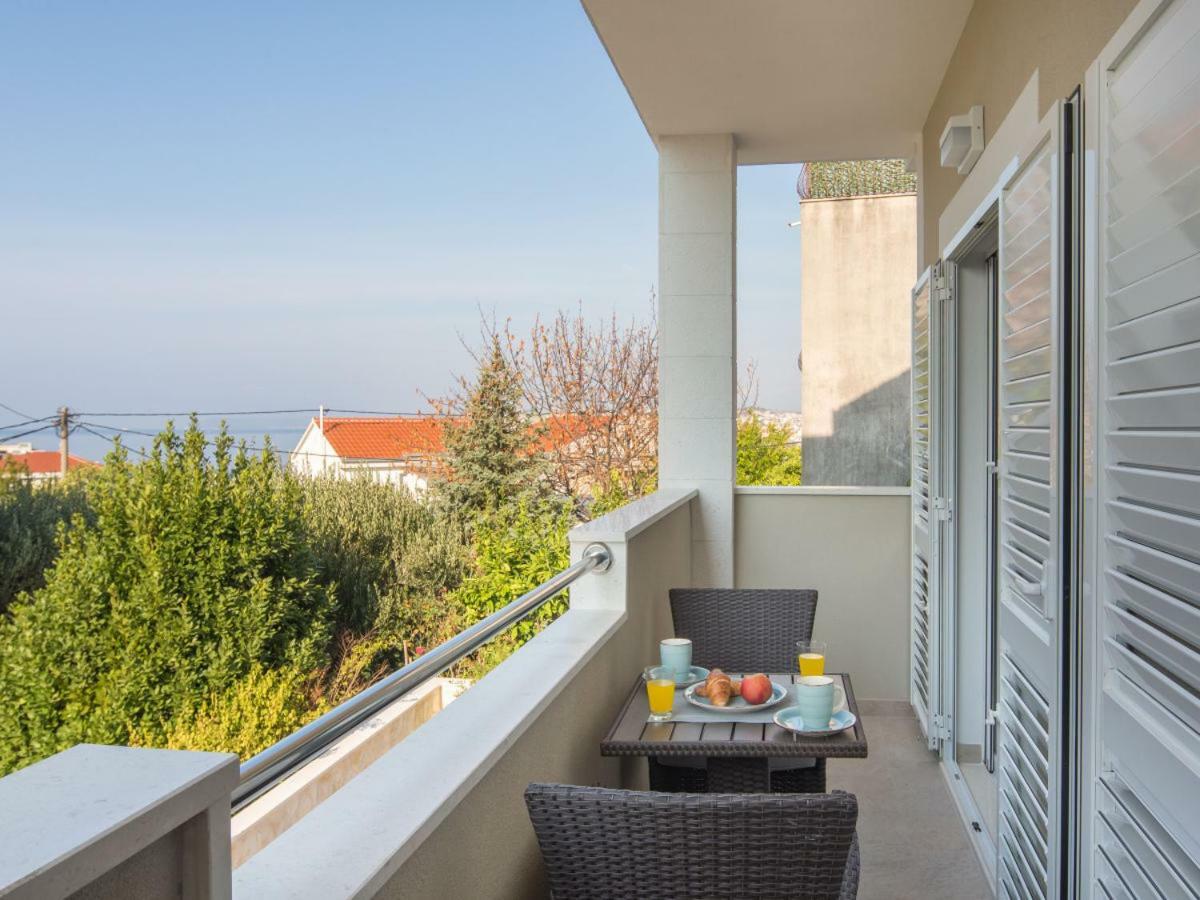 Apartment Villa Franko Maris Podstrana Buitenkant foto
