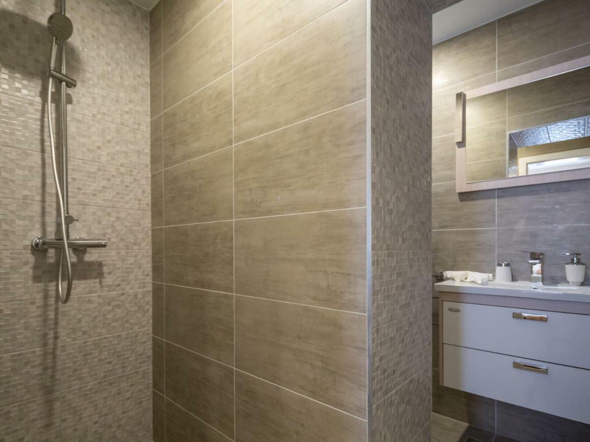 Apartment Villa Franko Maris Podstrana Buitenkant foto