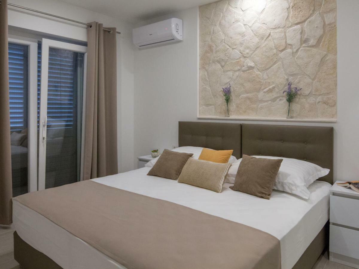 Apartment Villa Franko Maris Podstrana Buitenkant foto