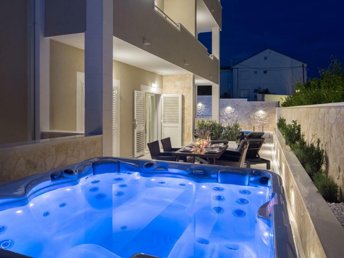 Apartment Villa Franko Maris Podstrana Buitenkant foto